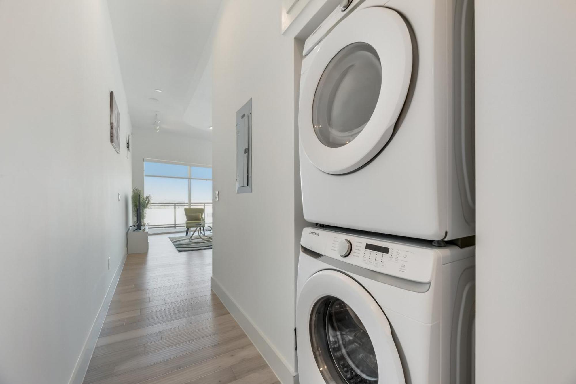 Contemporary 2Br I Gym I Parking I Workspace 댈러스 외부 사진